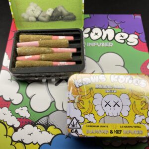 KAUFEN SIE KAWS KONES BANANA KUSH PRE-ROLLS